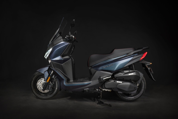 Максискутер SYM (Сим) Joyride 300 Хамелеон Синий с ПТС | Мототека Максискутер SYM (Сим) Joyride 300 Хамелеон Синий с ПТС | Мототека